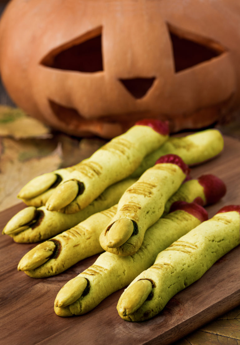 Halloween Gruselfinger Cookies mit Matcha